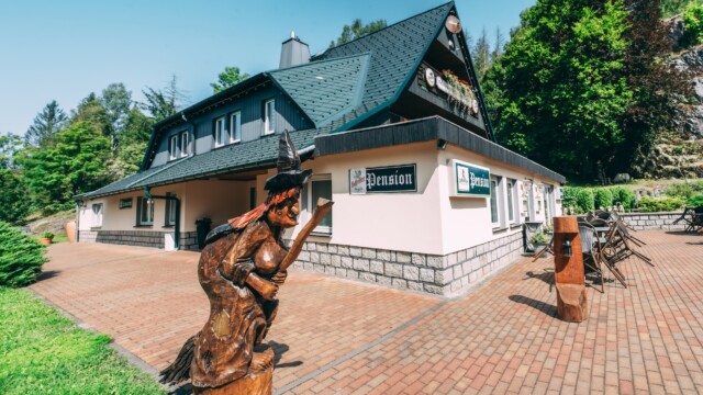 Aufnahme: Pension Am Felsen in Königshütte, am Harzer Hexenstieg mit Gästehaus und Restaurant