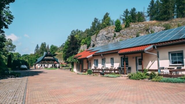 Aufnahme: Gästehaus Am Felsen in Königshütte, am Harzer Hexenstieg mit Gästehaus und Restaurant + Terassen